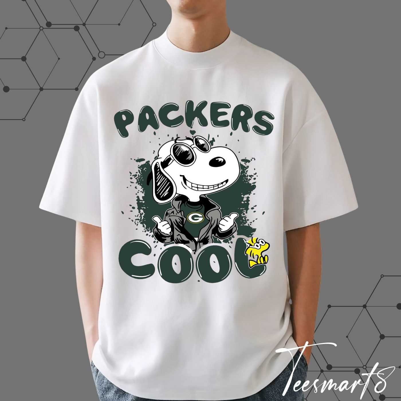 Green Bay Packers T-Shirt - Unique Snoopy Cartoon Design