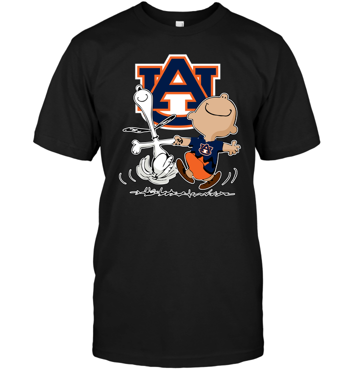 Auburn Tigers "charlie Brown & Snoopy" T-Shirt Auburn Tigers "charlie Brown & Snoopy" T-Shirt