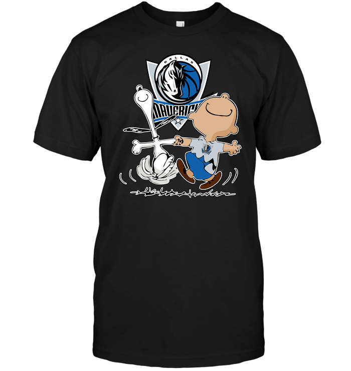 Dallas Mavericks "charlie Brown & Snoopy" T-Shirt Dallas Mavericks "charlie Brown & Snoopy" T-Shirt