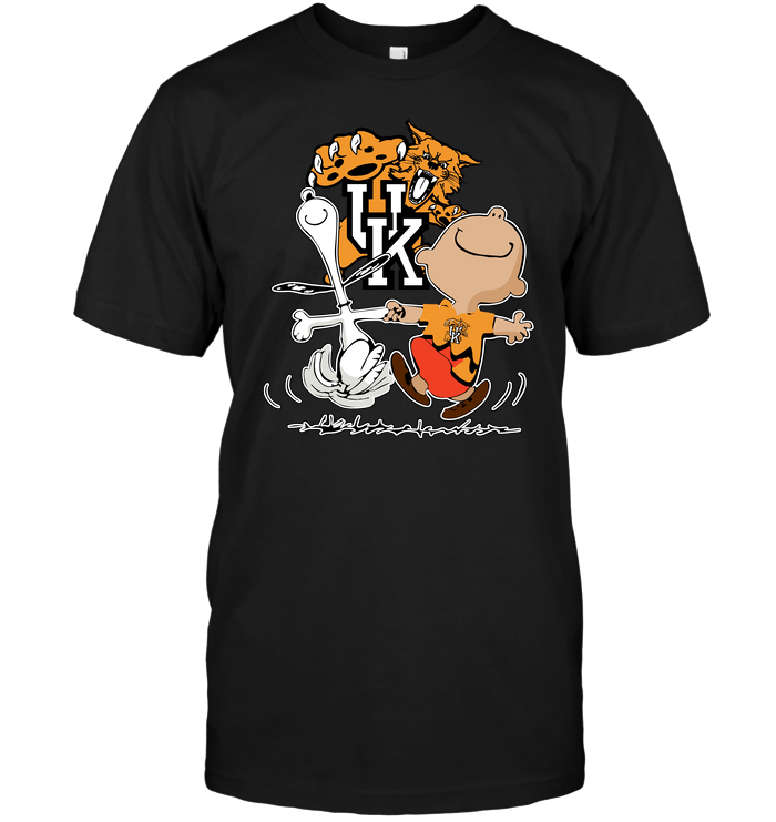 Charlie Brown And Snoopy Kentucky Wildcats T-Shirt Charlie Brown And Snoopy Kentucky Wildcats T-Shirt